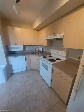 $1,595 | 8754 River Homes Lane, Unit 8207, Bonita Springs, FL 34135