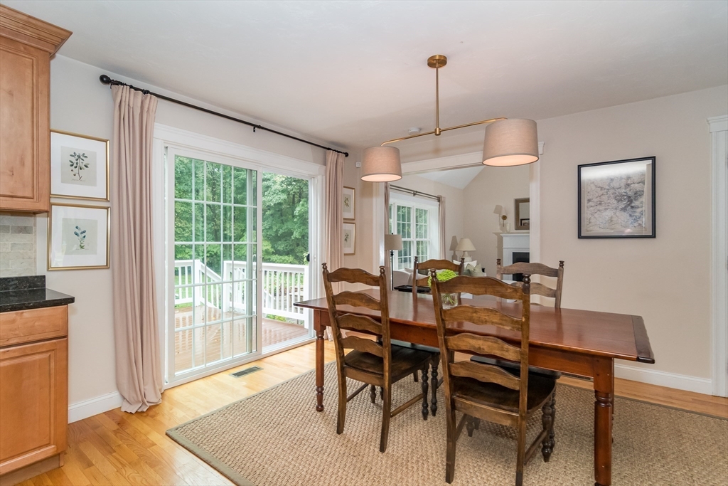 20 Walnut Street Foxboro, MA 02035 - Photo 11 of 35