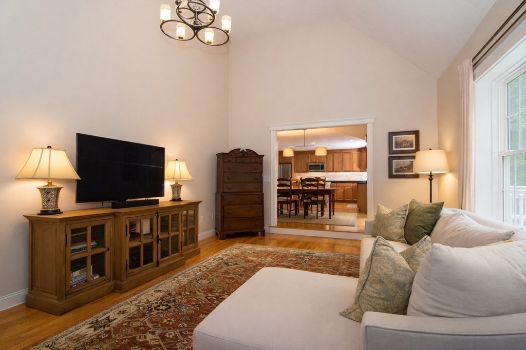 20 Walnut Street Foxboro, MA 02035 - Photo 14 of 35