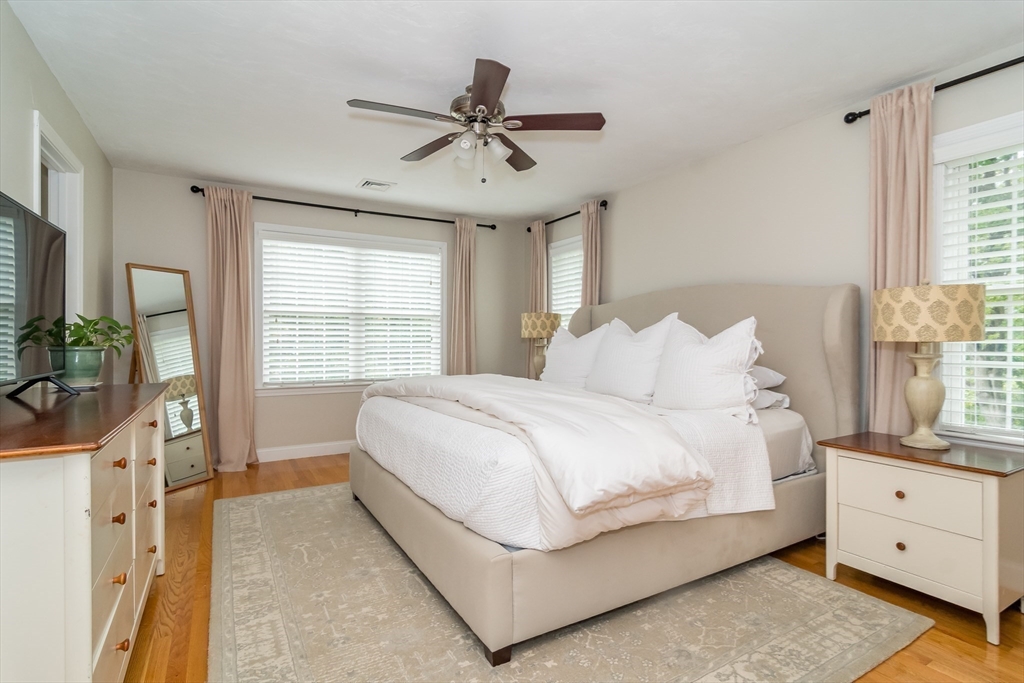 20 Walnut Street Foxboro, MA 02035 - Photo 20 of 35