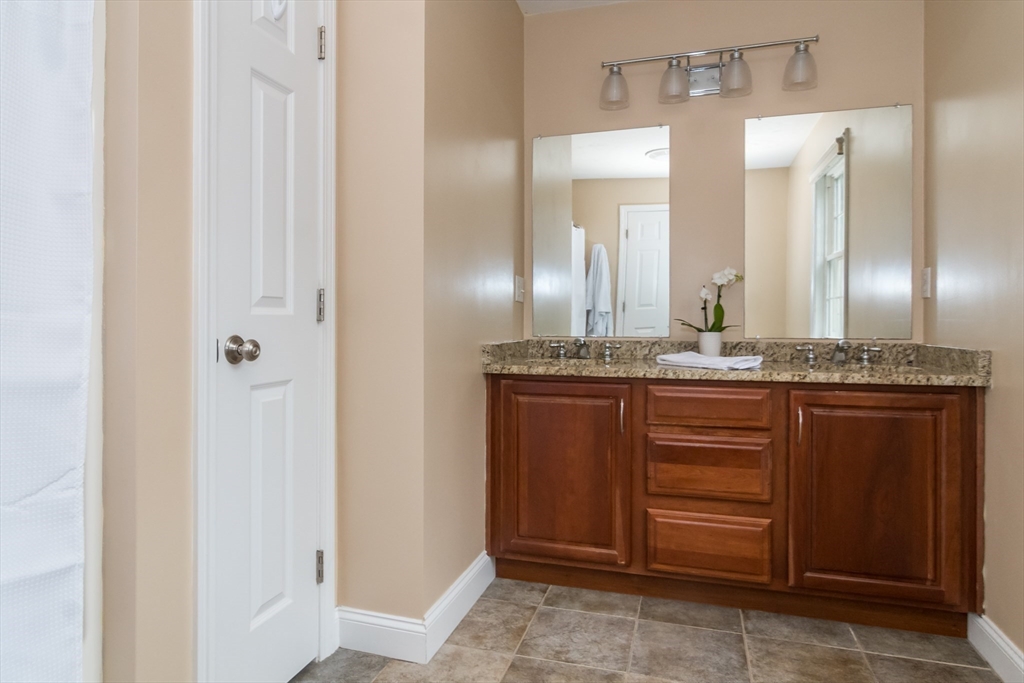 20 Walnut Street Foxboro, MA 02035 - Photo 22 of 35