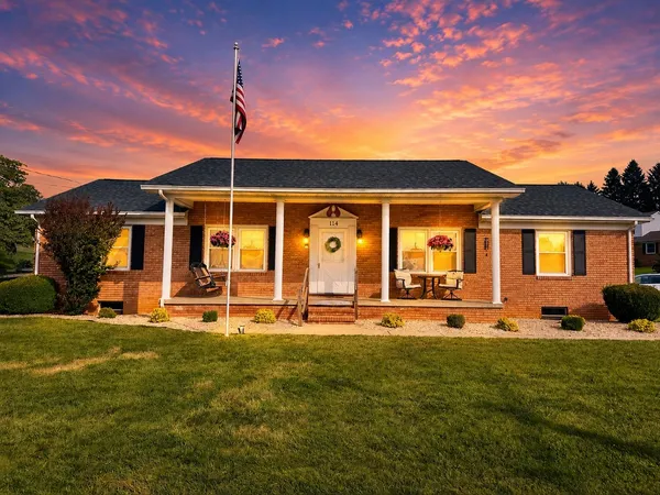 $379,900 | 114 Old White Bridge Road, Waynesboro, VA 22980