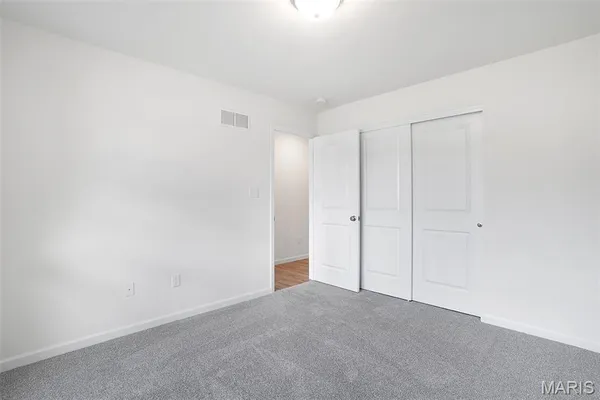 $468,119 | 109 Tail Shot Court, Eureka, MO 63025