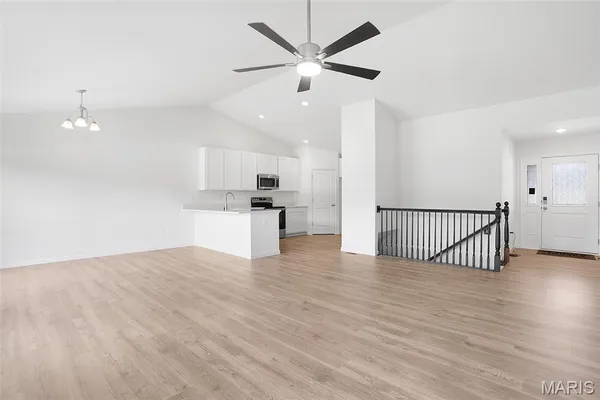 $468,119 | 109 Tail Shot Court, Eureka, MO 63025