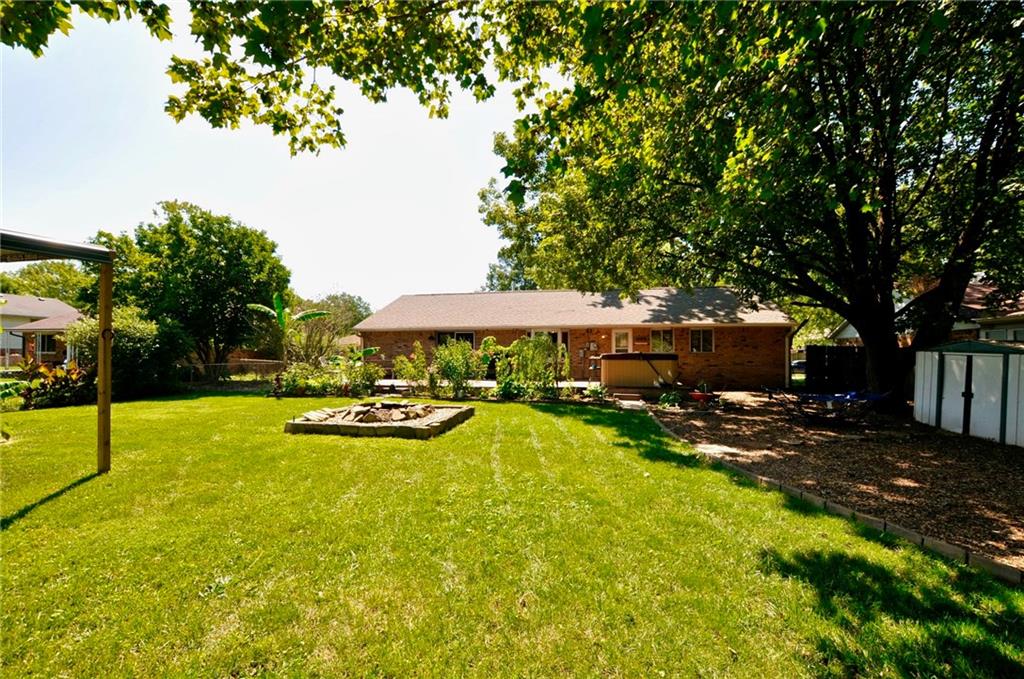 3918 East Stop 10 Road Indianapolis, IN 46237 - Photo 16 of 28 Gallery Image 16