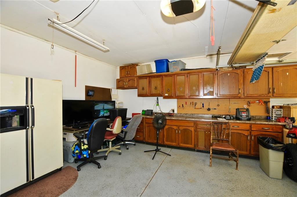 3918 East Stop 10 Road Indianapolis, IN 46237 - Photo 24 of 28 Gallery Image 24