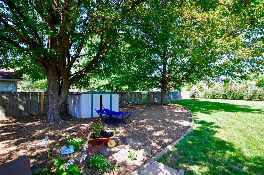 3918 East Stop 10 Road Indianapolis, IN 46237 - Photo 26 of 28 Gallery Image 26