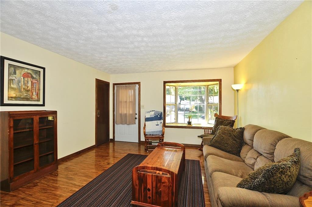 3918 East Stop 10 Road Indianapolis, IN 46237 - Photo 8 of 28 Gallery Image 8