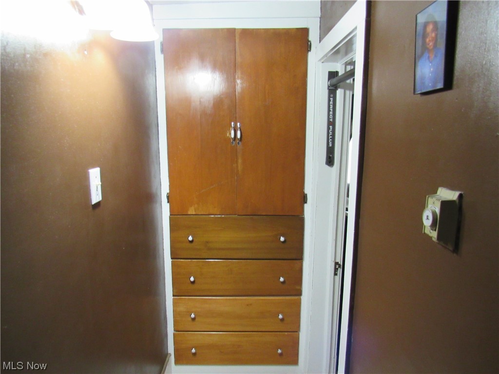 1713 West Prospect Road Ashtabula, OH 44004 - Photo 15 of 27 Corridor featuring light carpet
