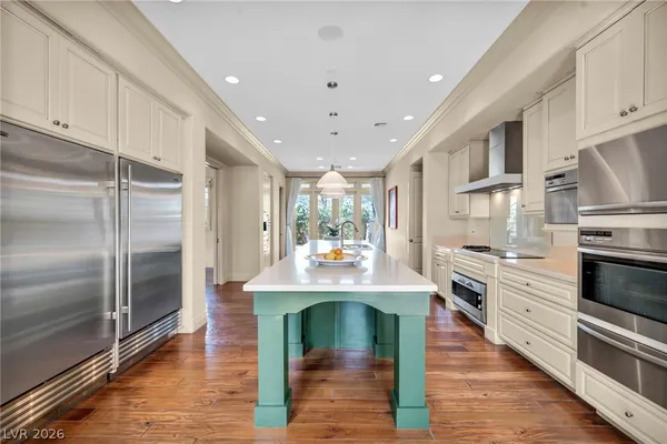 $3,500,000 | 7 Costa Del Sol Court, Henderson, NV 89011