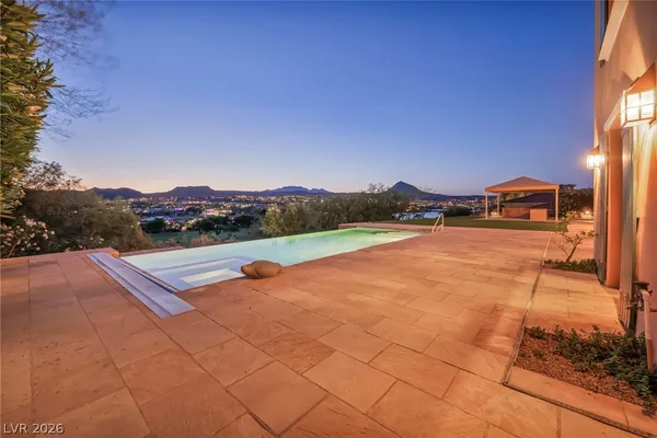 $3,500,000 | 7 Costa Del Sol Court, Henderson, NV 89011