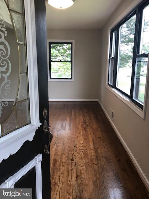 325 Stillwater Road Baltimore, MD 21221 - Photo 22 of 51