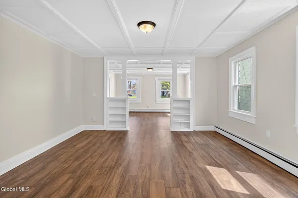 $299,900 | 35 Lake Street, Stillwater, NY 12170