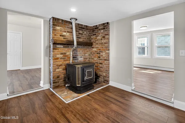 $299,900 | 35 Lake Street, Stillwater, NY 12170