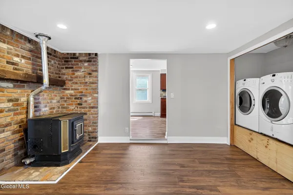 $299,900 | 35 Lake Street, Stillwater, NY 12170