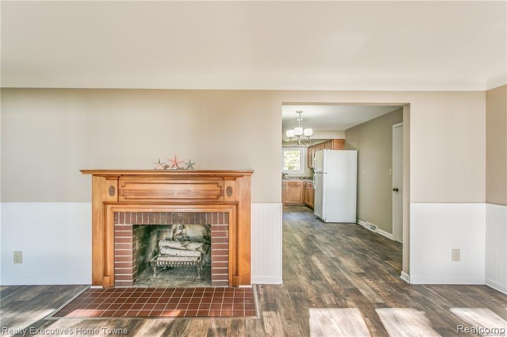 7150 Lakeshore Road Palms, MI 48465 - Photo 12 of 31