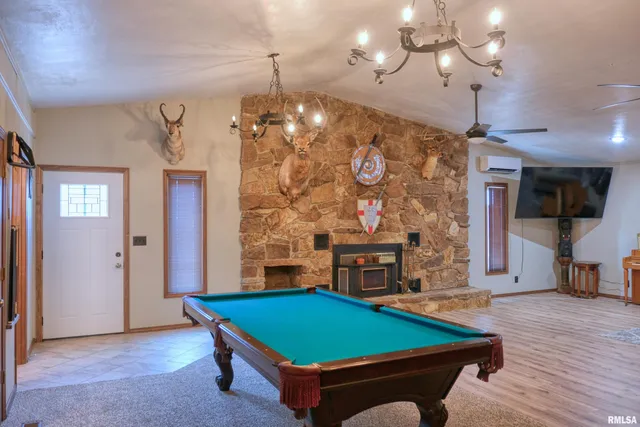 $178,500 | 2036 Spruce Street, Murphysboro, IL 62966