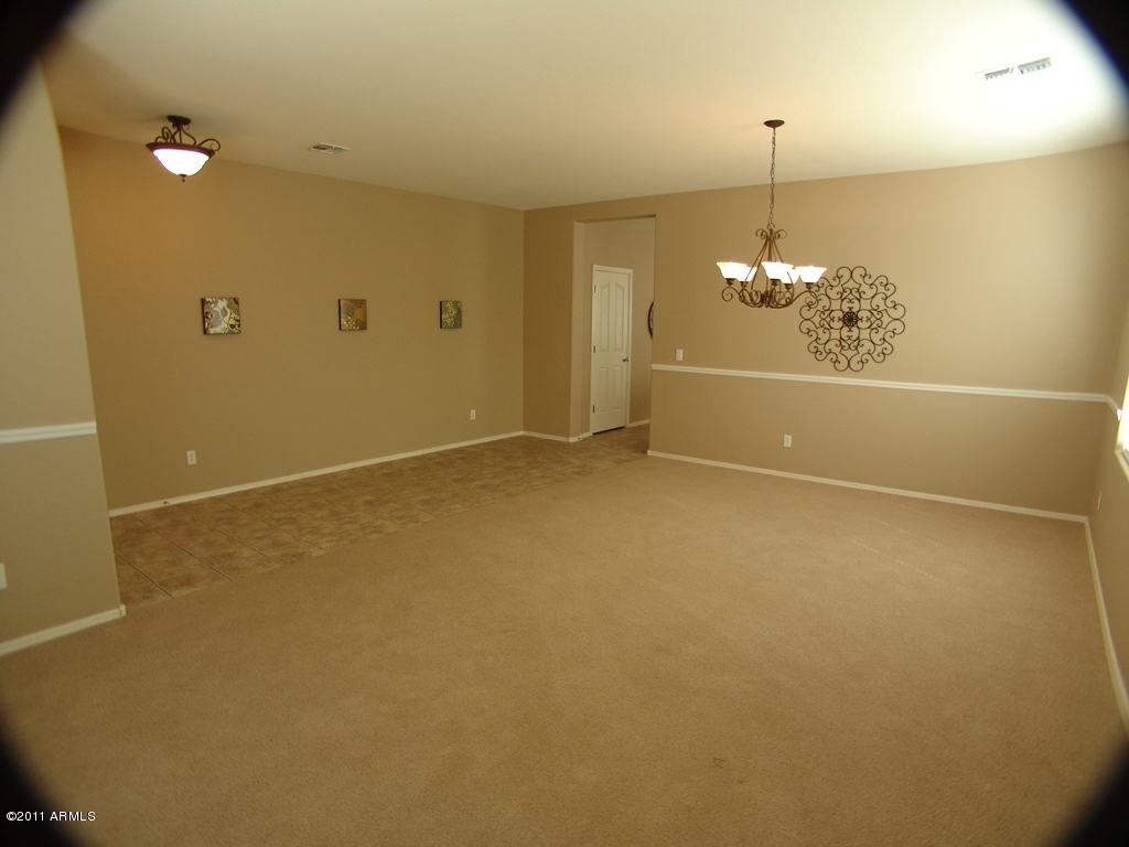 45464 Portabello Road Maricopa, AZ 85139 - Photo 3 of 18 Family Room