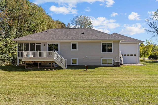 $729,900 | W3832 Orchard Avenue, Princeton, WI 54968