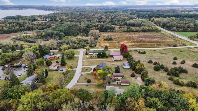 $729,900 | W3832 Orchard Avenue, Princeton, WI 54968