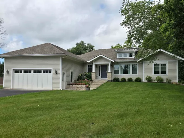 $729,900 | W3832 Orchard Avenue, Princeton, WI 54968