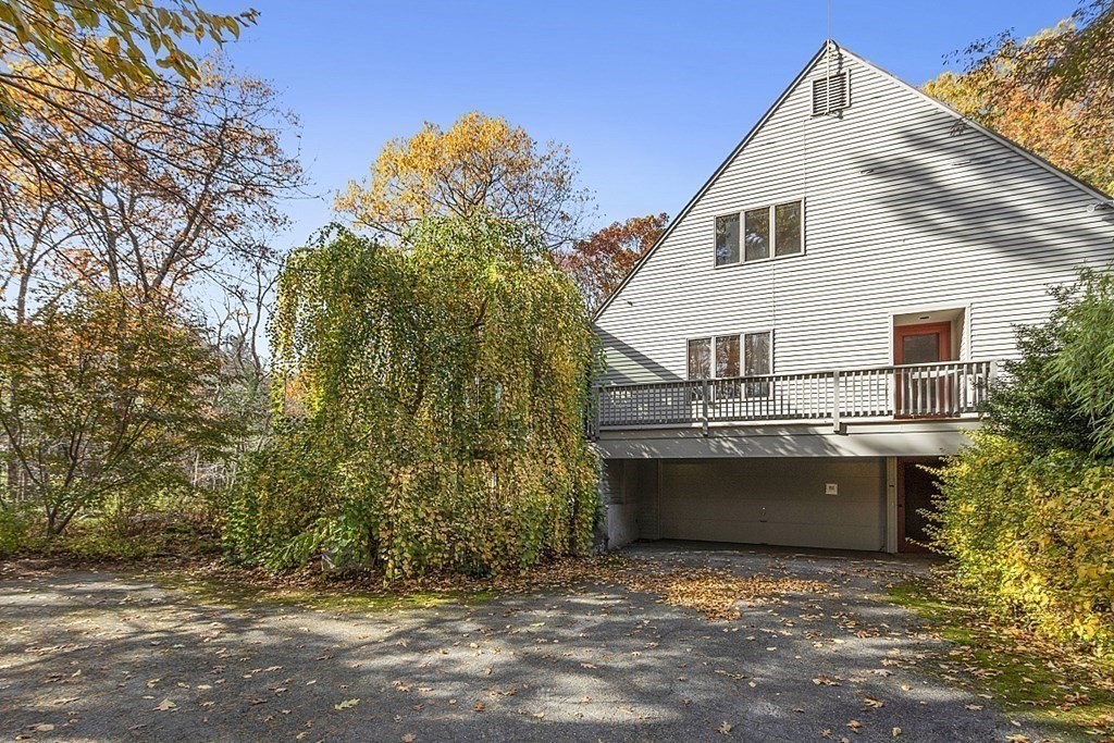 151 Sunset Road Carlisle, MA 01741 - Photo 35 of 41