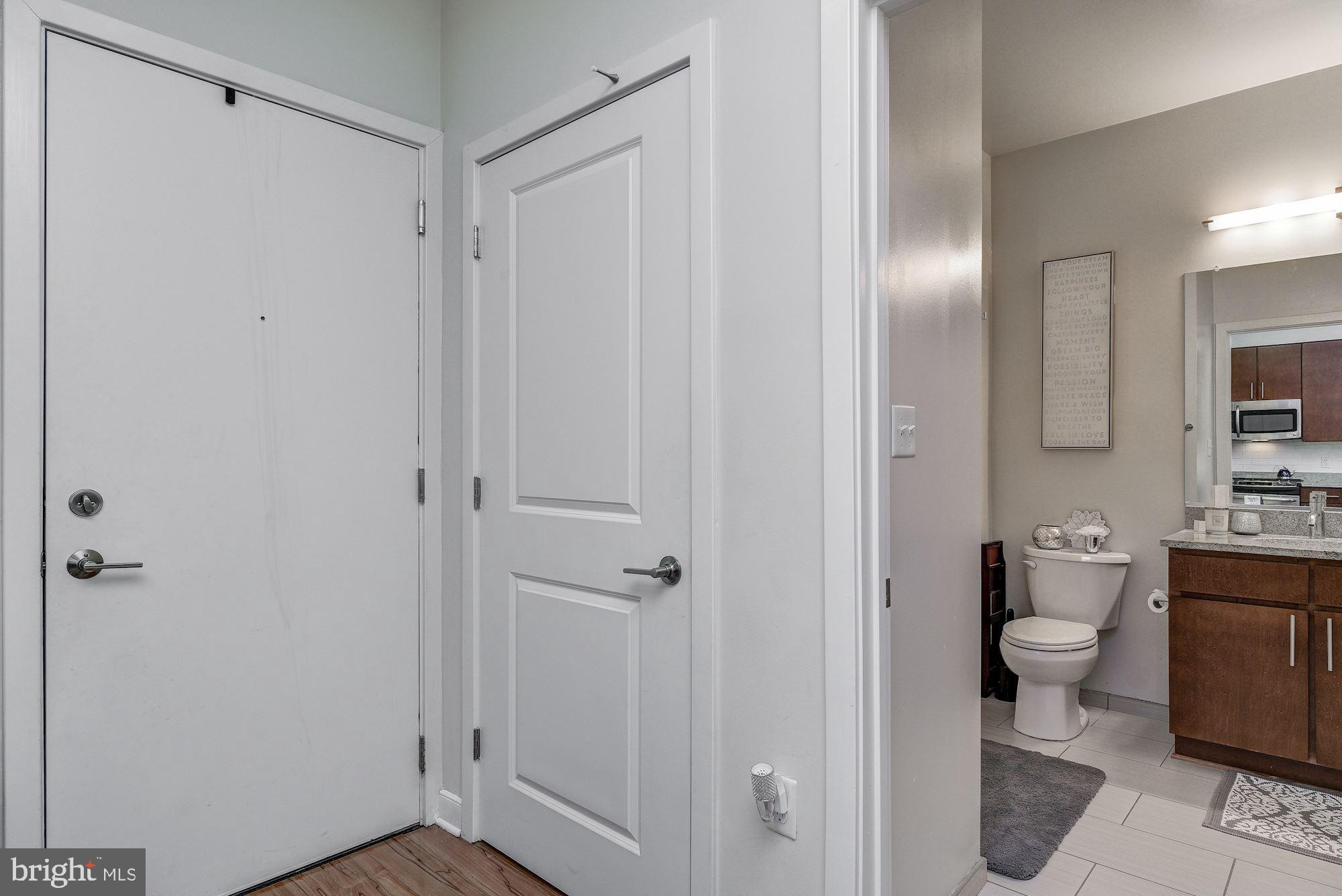 8005 13th Street, Unit 403 Silver Spring, MD 20910 - Photo 5 of 30 Foyer