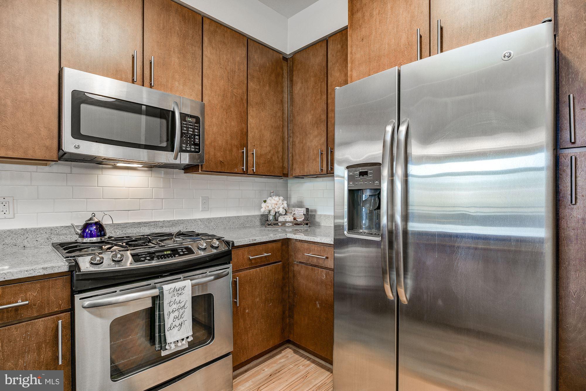 8005 13th Street, Unit 403 Silver Spring, MD 20910 - Photo 8 of 30 Kitchen
