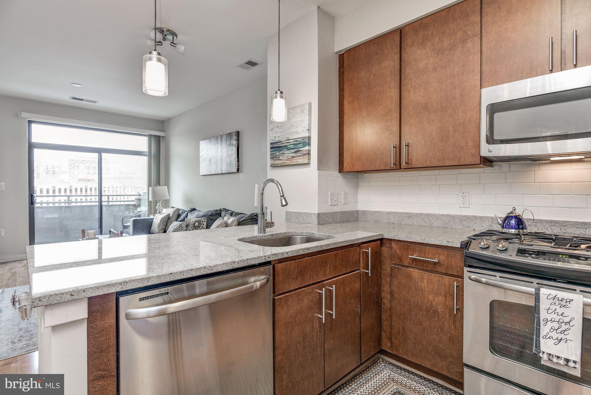 8005 13th Street, Unit 403 Silver Spring, MD 20910 - Photo 9 of 30 Kitchen