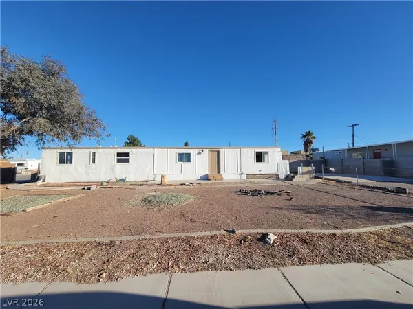 $1,200 | 1121 Pawnee Lane, Henderson, NV 89015