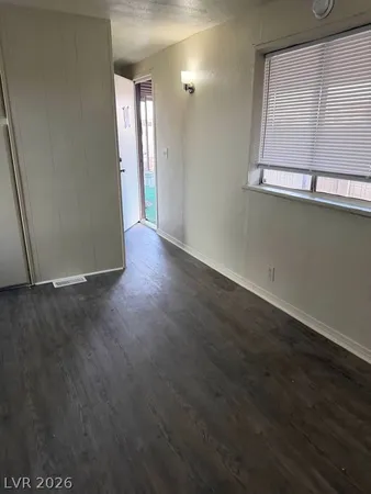 $1,075 | 1121 Pawnee Lane, Henderson, NV 89015