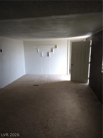 $1,200 | 1121 Pawnee Lane, Henderson, NV 89015