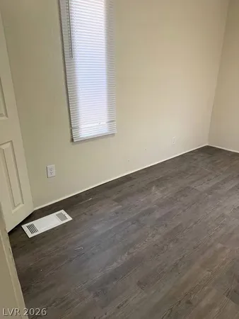 $1,075 | 1121 Pawnee Lane, Henderson, NV 89015