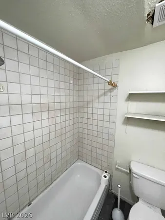 $1,200 | 1121 Pawnee Lane, Henderson, NV 89015