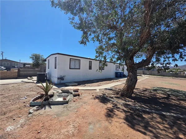 $1,075 | 1121 Pawnee Lane, Henderson, NV 89015