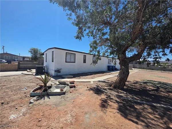 $1,075 | 1121 Pawnee Lane, Henderson, NV 89015
