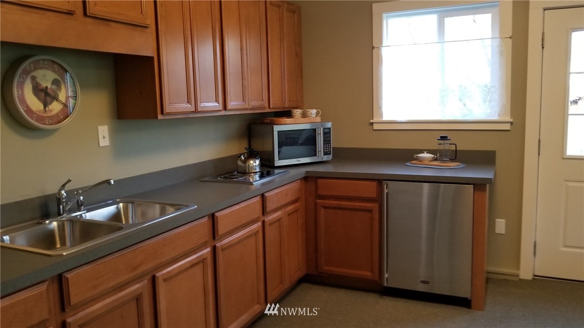 2464 Happy Valley Road Sequim, WA 98382 - Photo 21 of 25