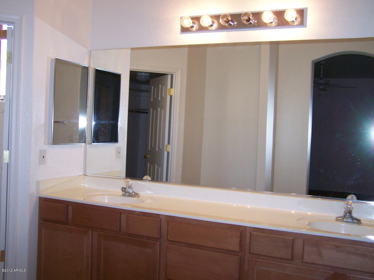 6335 South Eagle Pass Road Gold Canyon, AZ 85118 - Photo 15 of 29 Master Bath Vanity