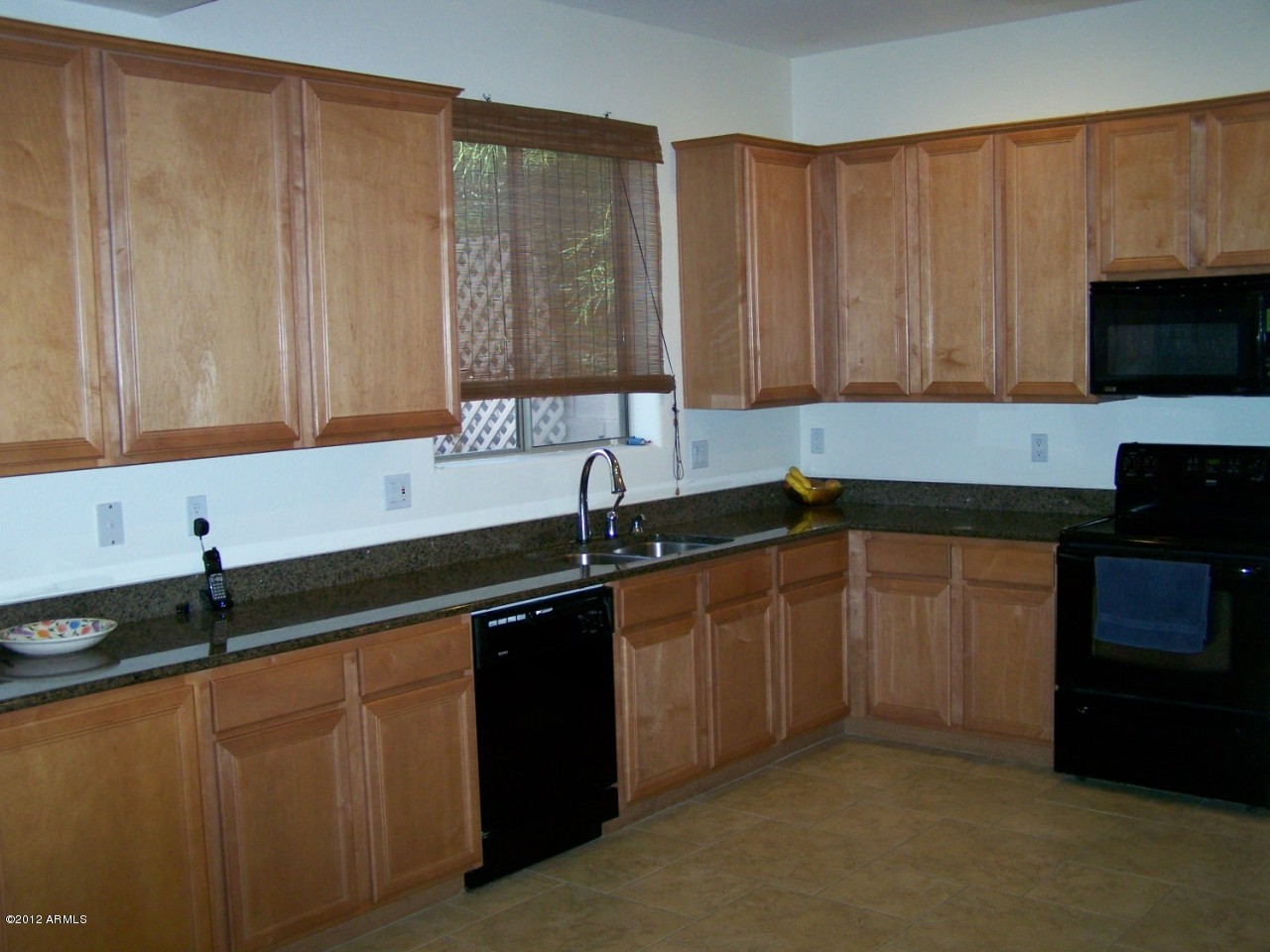 6335 South Eagle Pass Road Gold Canyon, AZ 85118 - Photo 5 of 29 Kitchen