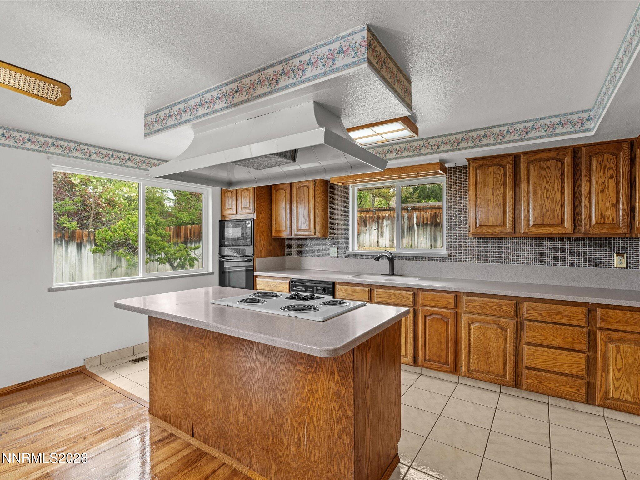 3370 Shawnee Circle Reno, NV 89502 - Photo 10 of 61 16-3370 Shawnee-123
