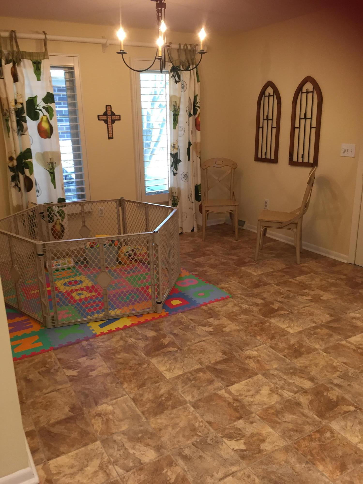 Breakfast room
