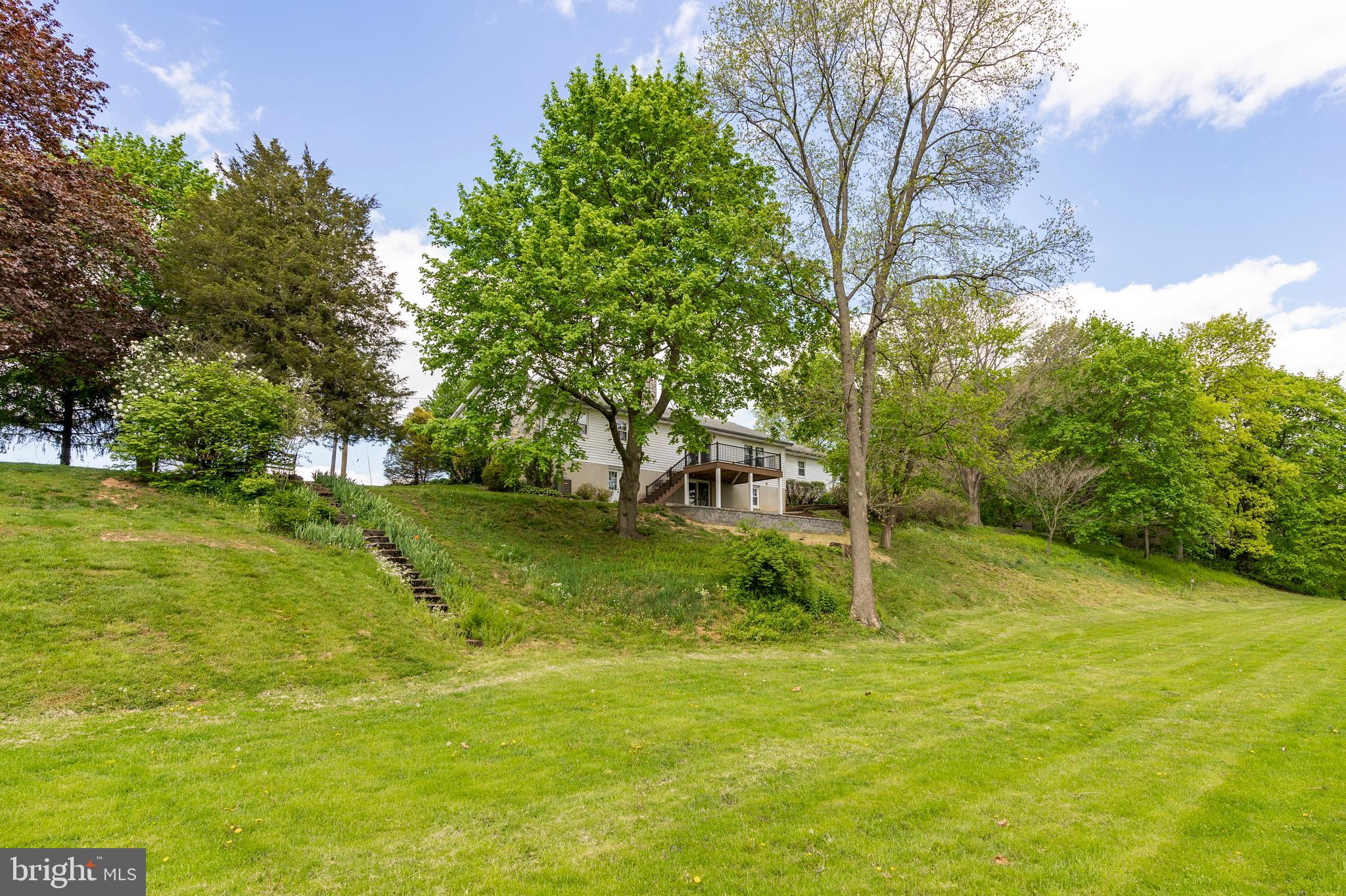 262 Turtle Hill Road Ephrata, PA 17522 - Photo 8 of 90 Gallery Image 8
