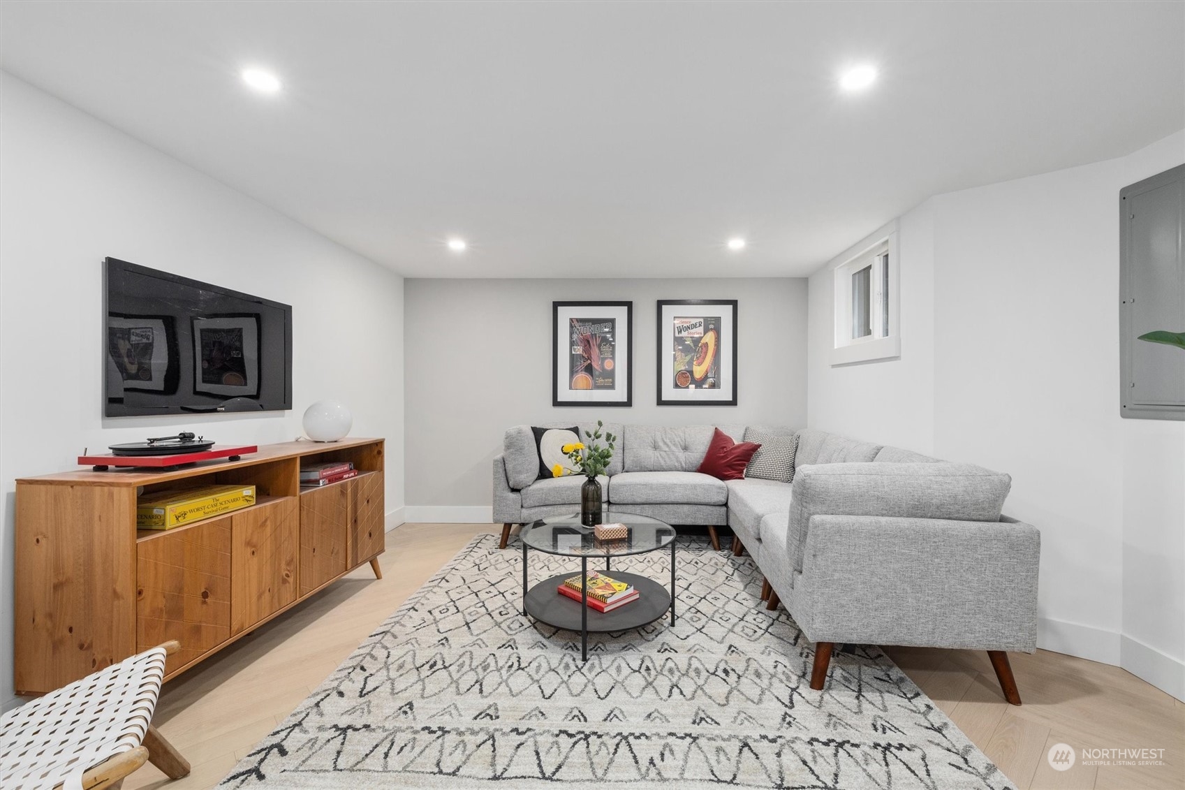 3934 Interlake Avenue North Seattle, WA 98103 - Photo 33 of 40