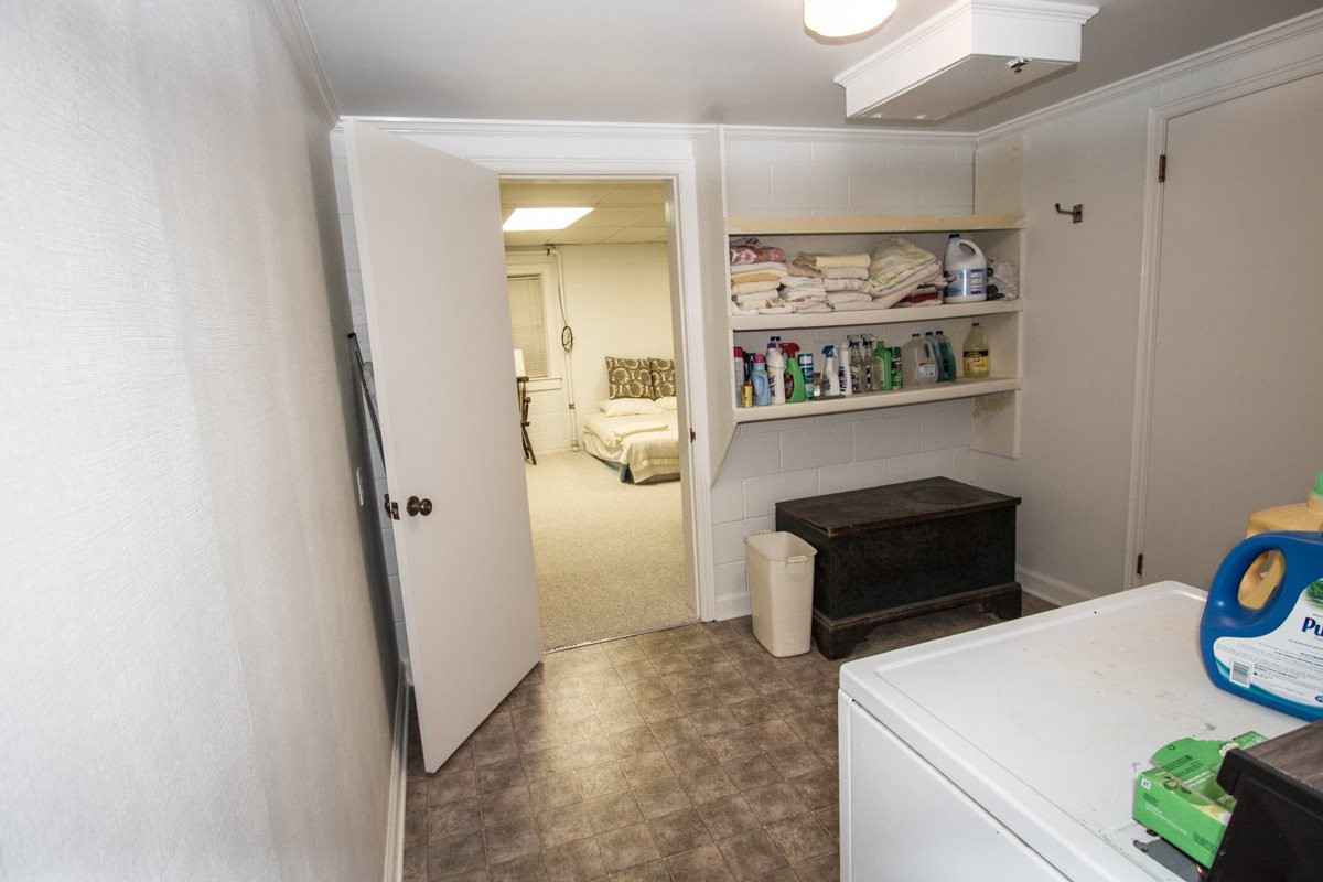 3612 Dade Street Raleigh, NC 27612 - Photo 16 of 25 Laundry room