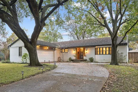 $689,999 | 10017 Medlock Drive, Dallas, TX 75218