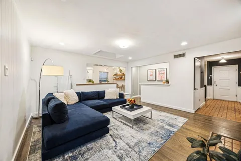 $689,999 | 10017 Medlock Drive, Dallas, TX 75218