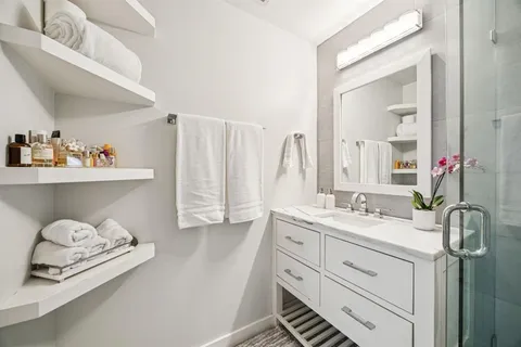 $689,999 | 10017 Medlock Drive, Dallas, TX 75218