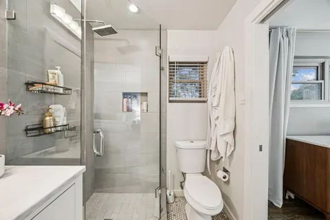 $689,999 | 10017 Medlock Drive, Dallas, TX 75218