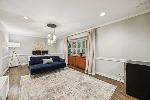 $689,999 | 10017 Medlock Drive, Dallas, TX 75218