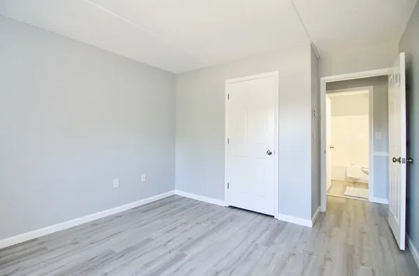 $1,950 | 22 Maple Crest Circle, Unit E, Holyoke, MA 01040